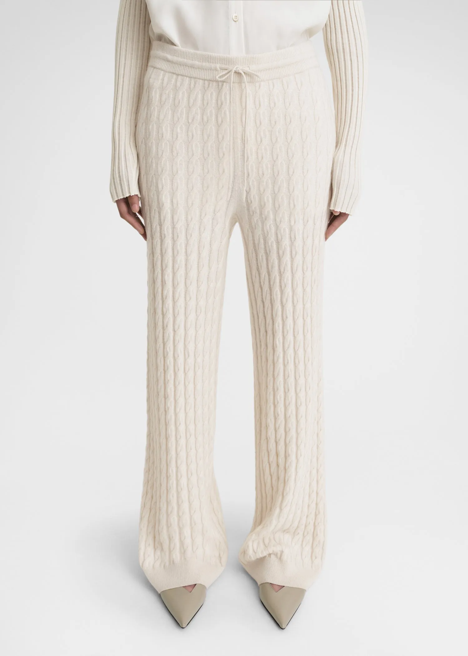 Cable knit trousers snow