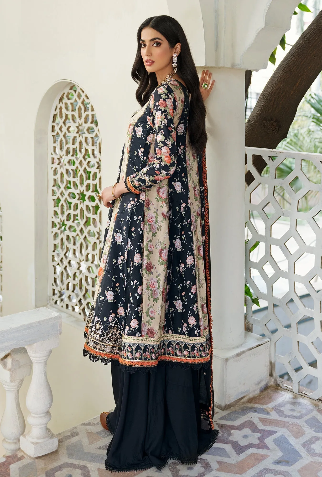 Noor by Saadia Asad Embroidered Prints Woolen Shawl Collection – D5-B-AROMA