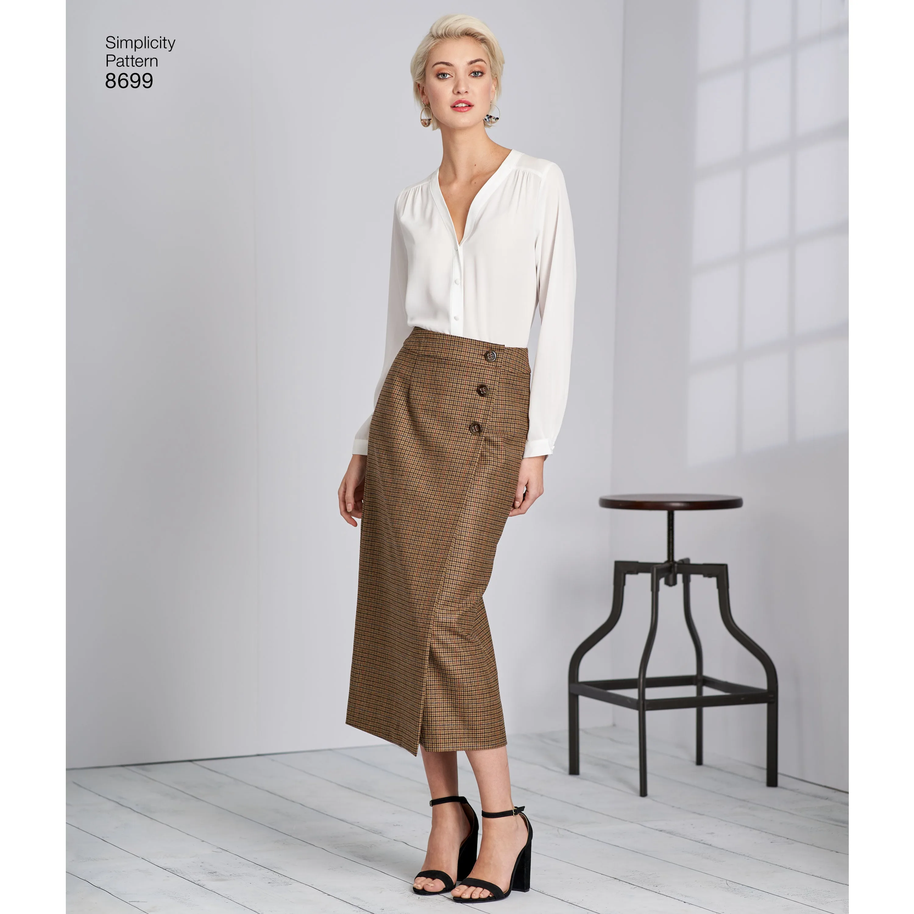 Simplicity Pattern 8699 Women's Wrap Skirts with Length Variations